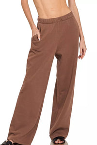Fleece Sweatpants with Pockets in Brown