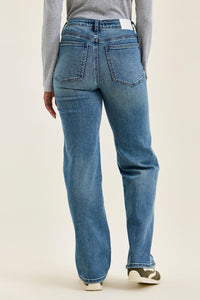 Judy Blue High Rise Rigid Magic Everyday Indigo Straight Jeans