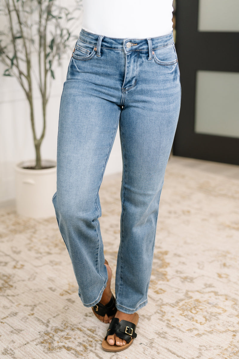 Judy Blue Mid Rise Control Top Vintage Straight Jeans 88943