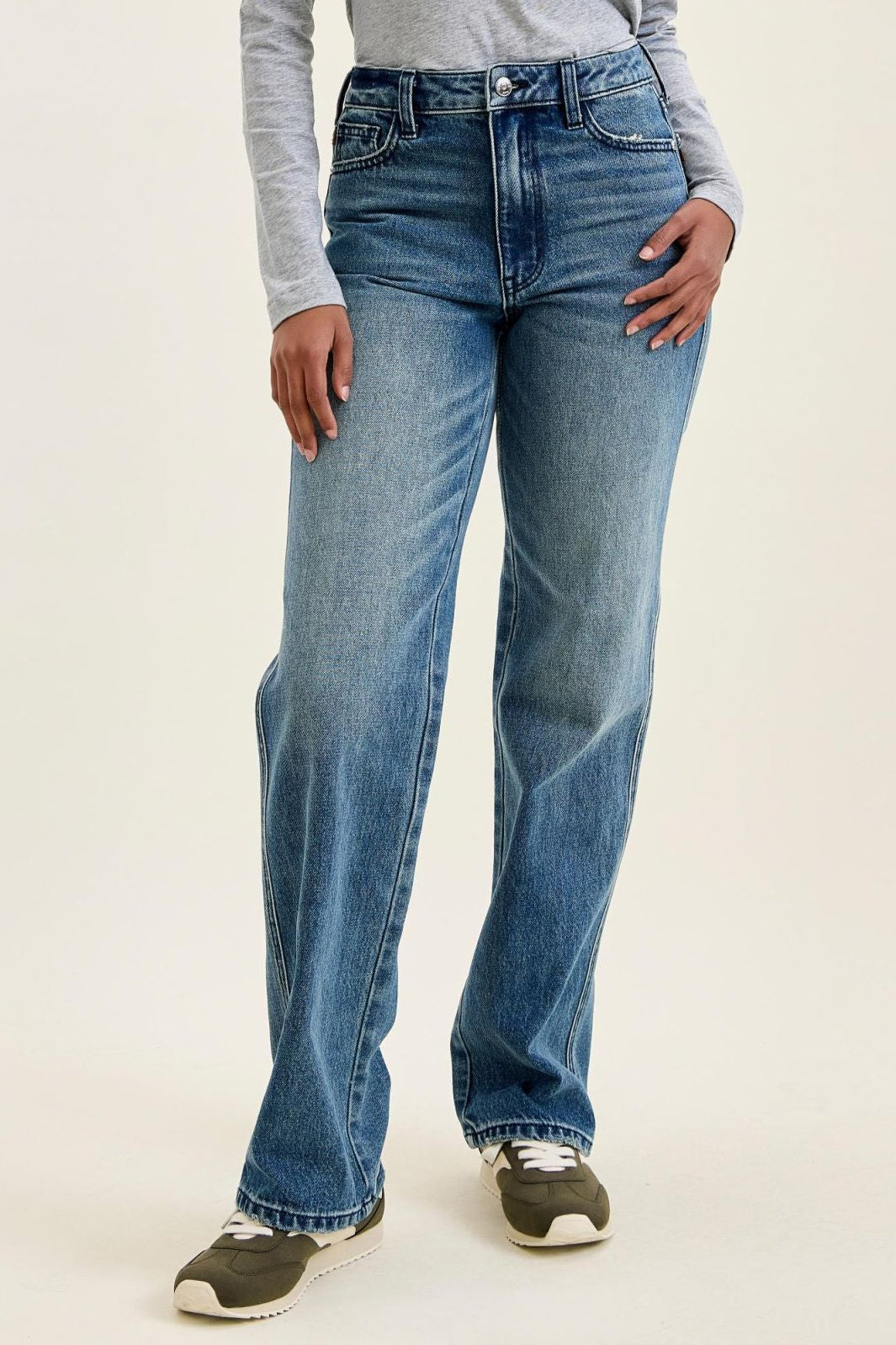 Judy Blue High Rise Rigid Magic Everyday Indigo Straight Jeans