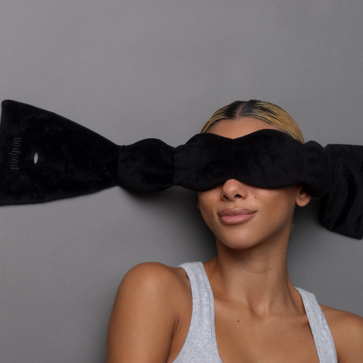 Nodpod Sleep Mask: The Weighted Blanket For Your Eyes in Black Onyx