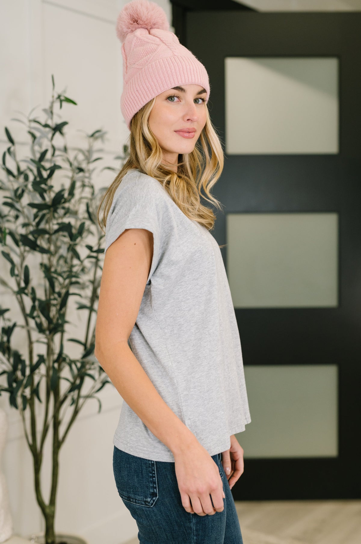Basic Rolled Sleeve Tee in Heather Grey