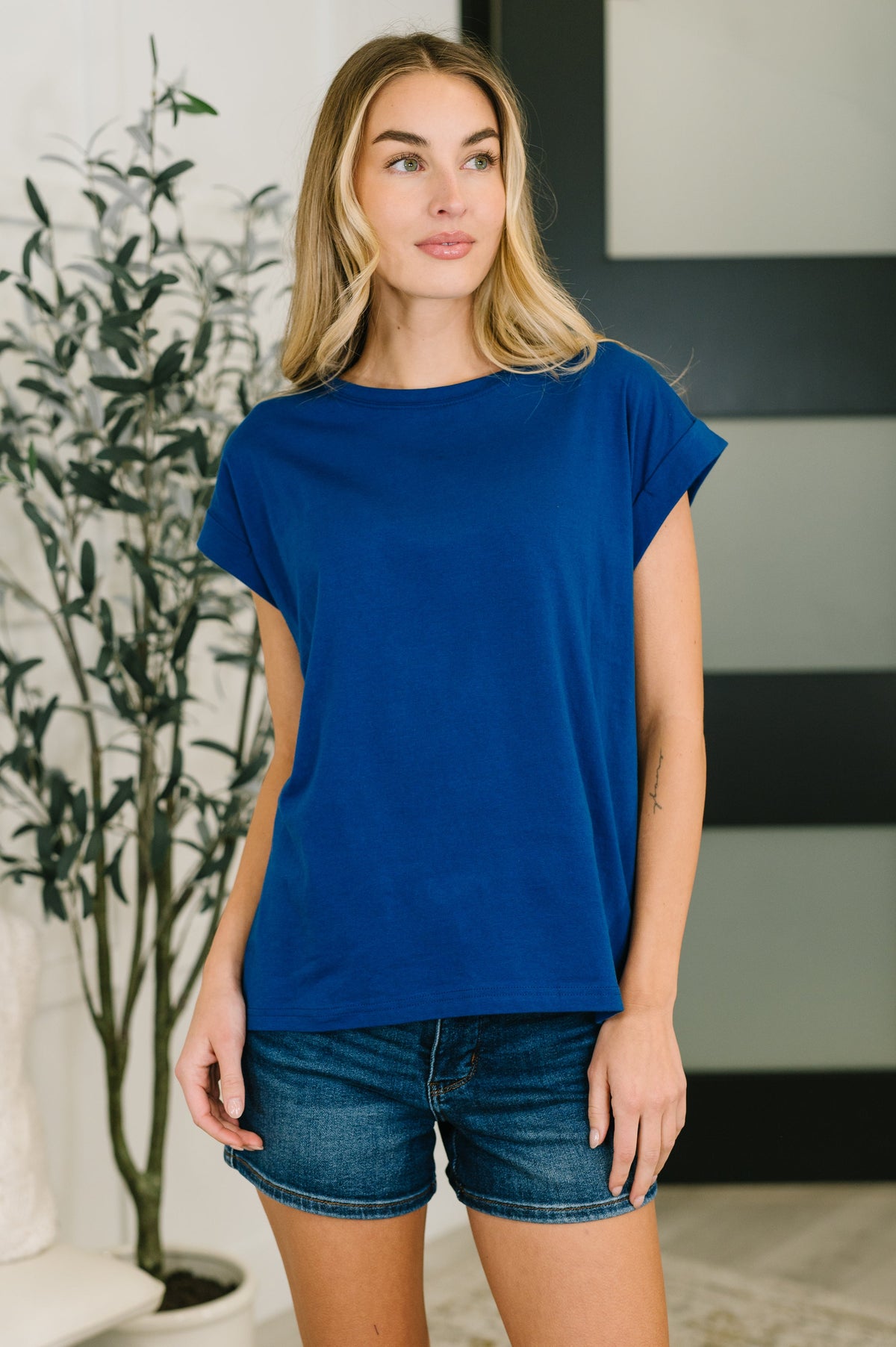 Basic Rolled Sleeve Tee in Light Navy