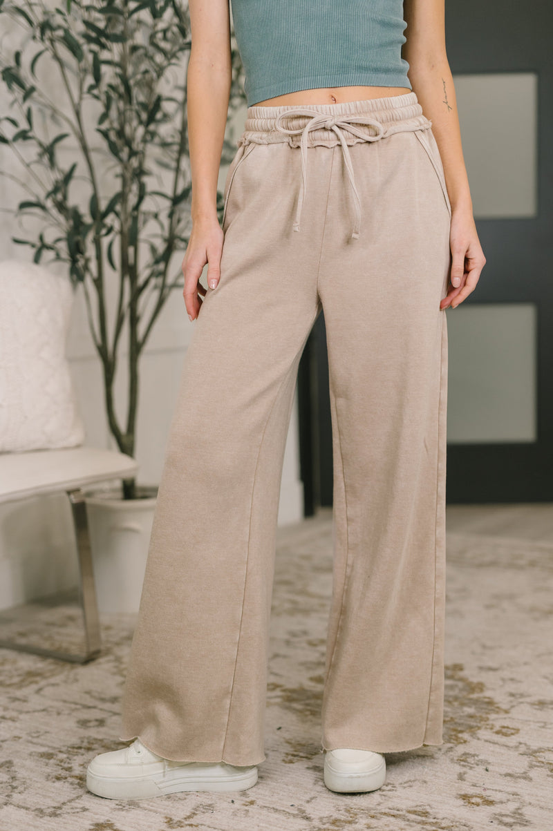 Zenana Acid Wash Fleece Palazzo Sweatpants with Pockets in Ash Mocha